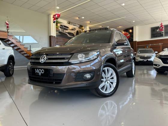 VOLKSWAGEN TIGUAN 2.0 TSI 16V TURBO GASOLINA 4P TIPTRONIC VOLKSWAGEN TIGUAN 2.0 TSI 16V TURBO GASOLINA 4P TIPTRONIC
